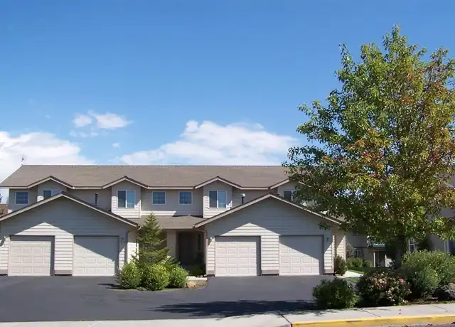 Property at 1968 NE Sams Loop, Bend, OR, 97701, 2 beds, 2.5 baths, [object Object]