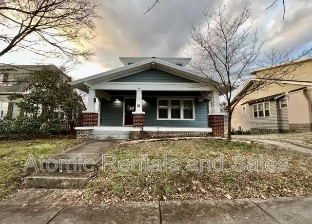 Property at 123 E Churchwell Ave, Knoxville, TN, 37917, 3 beds, 2 baths, [object Object]