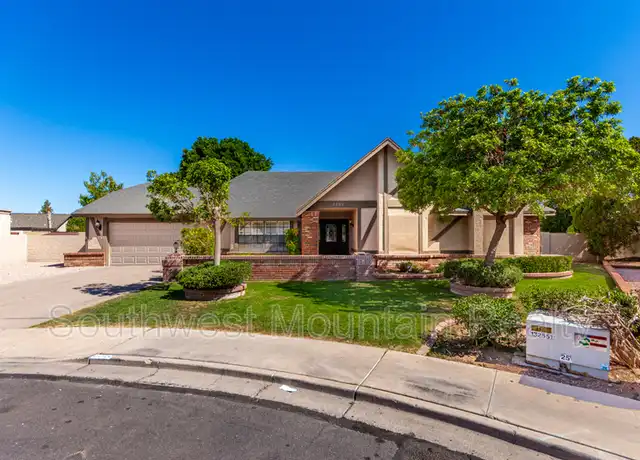 Property at 2020 W Natal Cir, Mesa, AZ, 85202, 4 beds, 2 baths, [object Object]