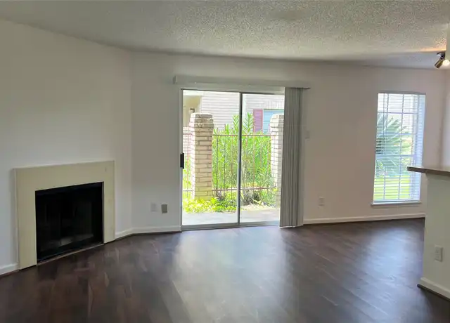 Property at 2120 El Paseo St #2207, Houston, TX, 77054, 1 bed, 1 bath, [object Object]