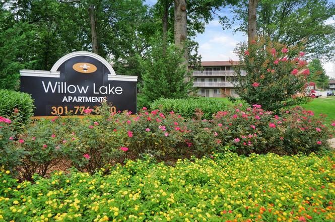 Willow Lake Apartment Homes - Apartments for Rent | Redfin