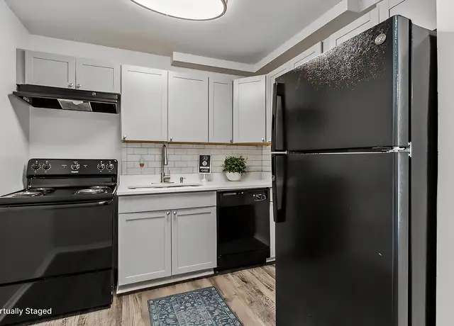 Photo of 1119 Medlin St SE, Smyrna, GA 30080