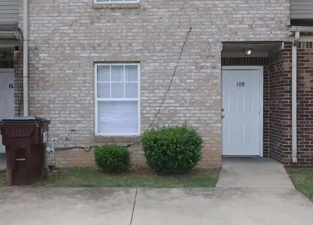 Property at 109 Floyd Ct, Nicholasville, KY, 40356, 2 beds, 1.5 baths, [object Object]