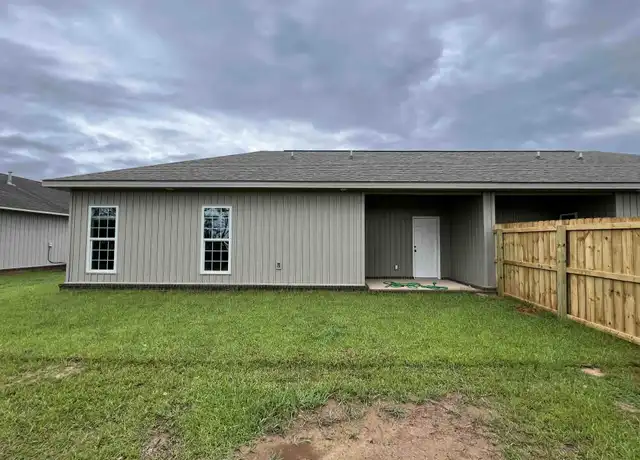 Property at 33122 Stables Dr, Daphne, AL, 36527, 3 beds, 2 baths, [object Object]