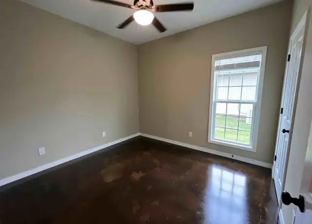 Property at 33122 Stables Dr, Daphne, AL, 36527, 3 beds, 2 baths, [object Object]