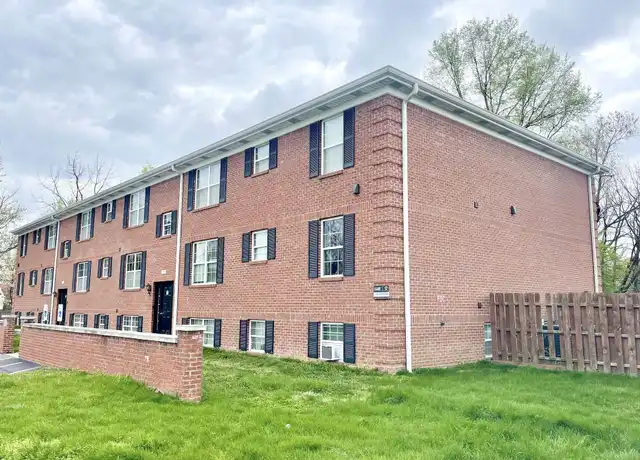 Property at 3544 Brockton Ln Unit 4, Louisville, KY, 40220, 2 beds, 1 bath, [object Object]
