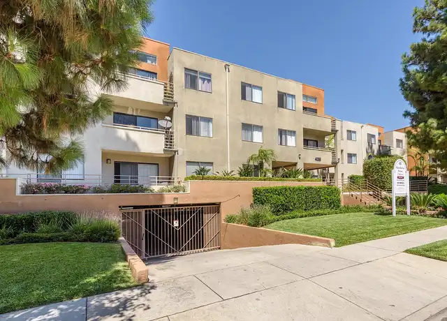 Property at Hawthorne Apartments - 435 Hawthorne St, Glendale, CA, 91204, 2 beds, 2 baths, [object Object]