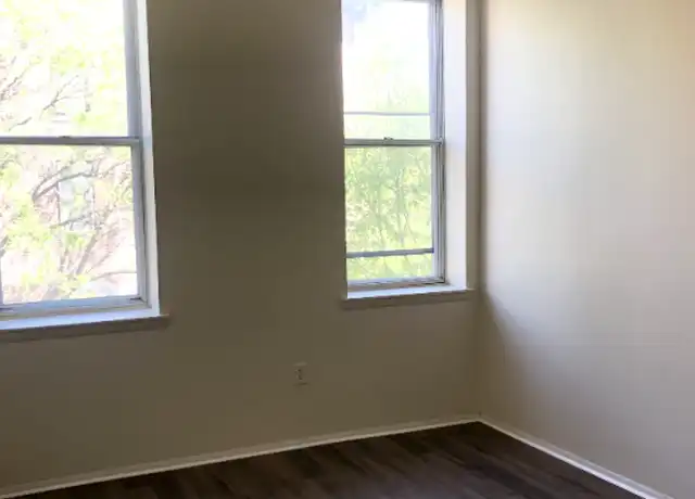 Property at 810 Saint Paul St Unit 204, Baltimore, MD, 21202, 1 bed, 1 bath, [object Object]