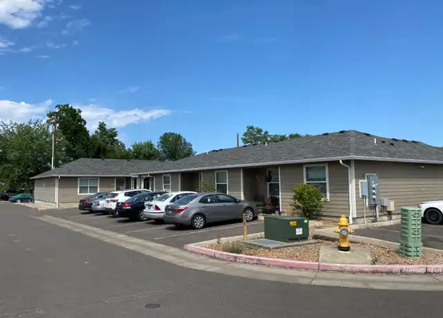 Property at 1855 S 9th St Unit C117, Lebanon, OR, 97355, 2 beds, 1 bath, [object Object]