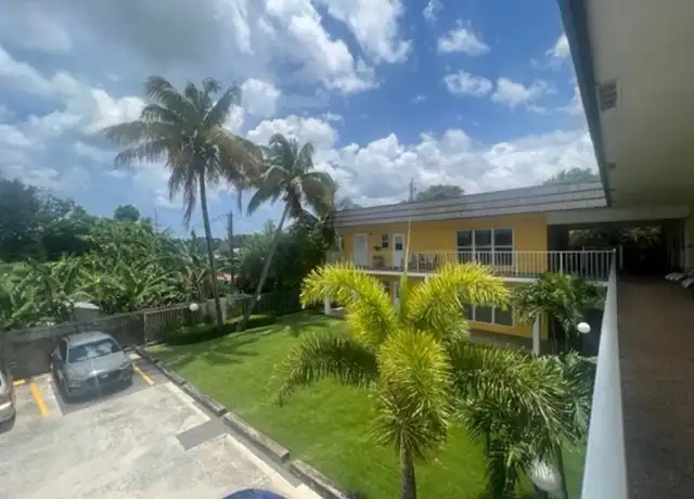 Property at 2822 Van Buren St Unit 206, Hollywood, FL, 33020, 1 bed, 1 bath, [object Object]