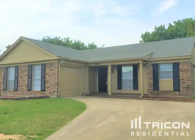 Property at 3913 Manzinita St, Fort Worth, TX, 76137, 3 beds, 2 baths, [object Object]