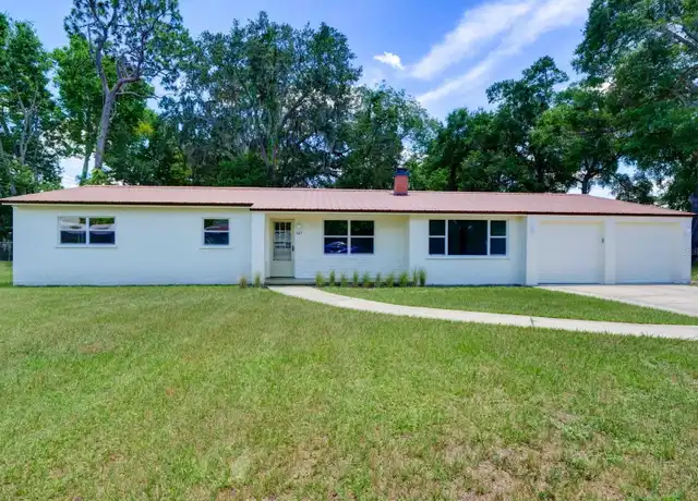 Property at 305 Sunset Dr, Sanford, FL, 32773, 4 beds, 2 baths, [object Object]