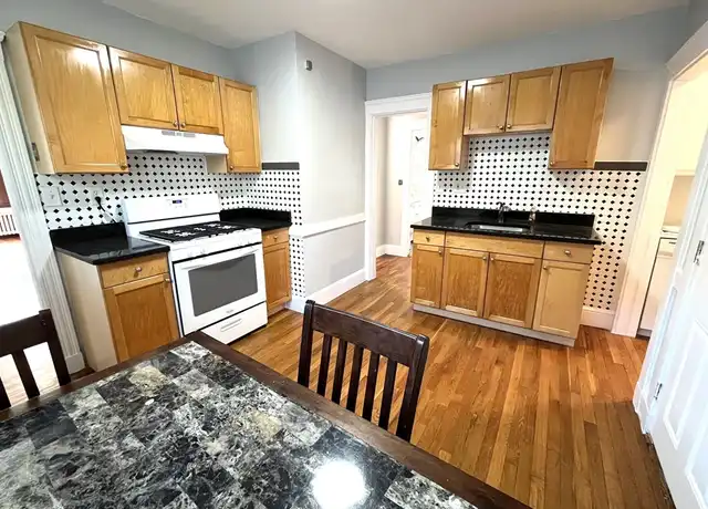 Property at 130 Grove St Unit 2, Boston, MA, 02132, 3 beds, 1 bath, [object Object]