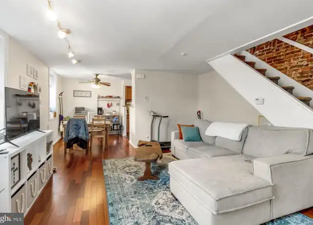Property at 123 Bainbridge St #3, Philadelphia, PA, 19147, 2 beds, 1 bath, [object Object]