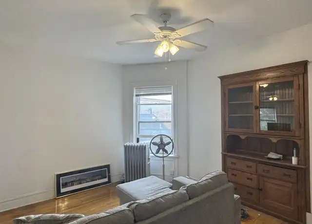 Property at 1430 N Hoyne Ave, Chicago, IL, 60622, 2 beds, 1 bath, [object Object]