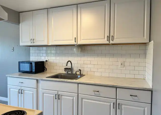 Property at 3402 S M St Unit 6, Tacoma, WA, 98418, 2 beds, 1 bath, [object Object]