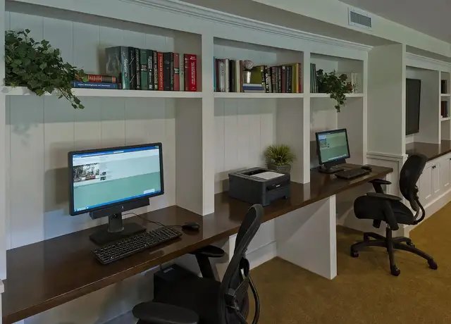 Photo of 200 W Rowland St, Covina, CA 91723