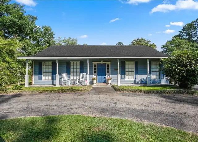 Property at 1913 S Jahncke Ave, Covington, LA, 70433, 3 beds, 2 baths, [object Object]
