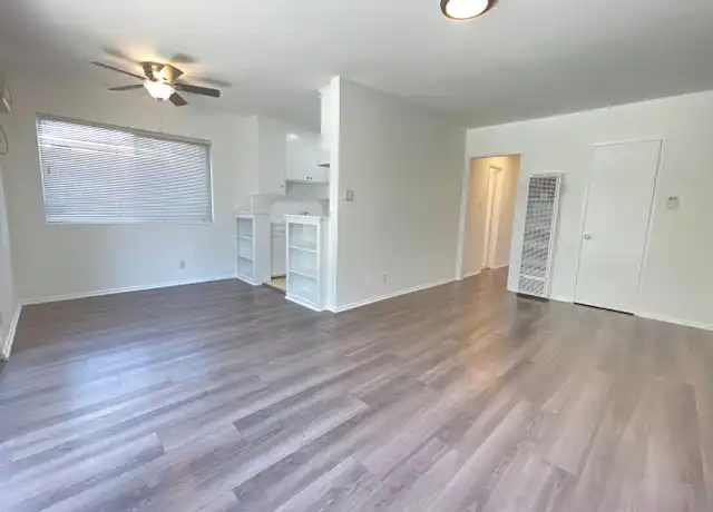 Property at 3820 Frances Ave Unit 4, Los Angeles, CA, 90066, 1 bed, 1 bath, [object Object]