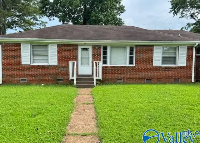Property at 3909 N Brookline Cir NW, Huntsville, AL, 35810, 3 beds, 2 baths, [object Object]