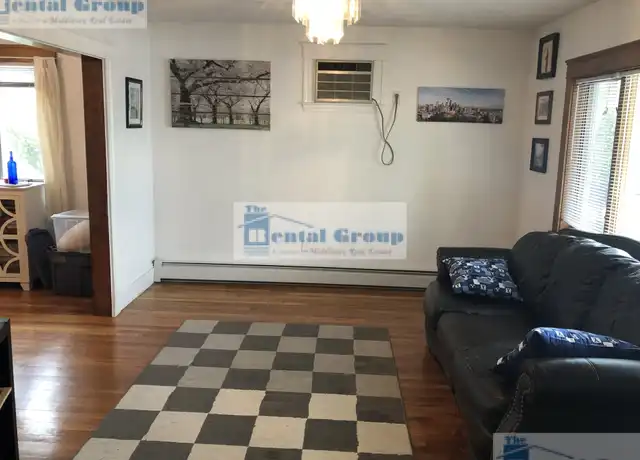 Property at 54 Varnum St Unit 1, Arlington, MA, 02474, 2 beds, 1 bath, [object Object]