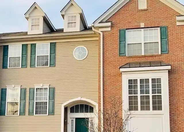 Property at 13 Roosevelt Ave, Carteret, NJ, 07008, 3 beds, 2.5 baths, [object Object]