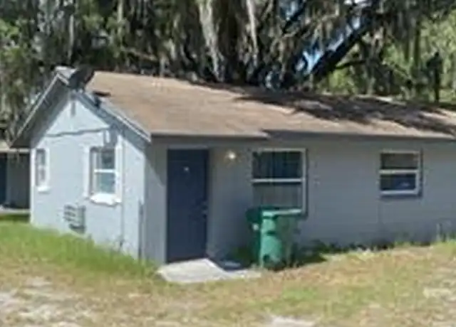 Property at 400 Terry St, Wildwood, FL, 34785, 2 beds, 1 bath, [object Object]