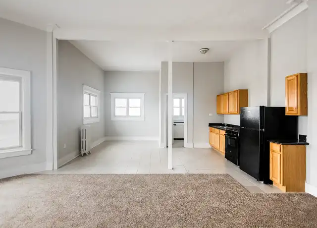 Property at Pasadena Apartments - 2170 E Jefferson Ave, Detroit, MI, 48207, 0 beds, 1 bath, [object Object]