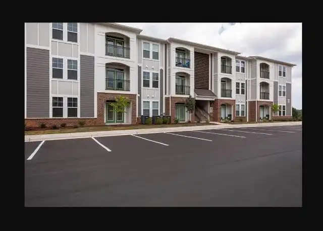 Property at 130 Canary Pl, Burlington, NC, 27215, 1 bed, 1 bath, [object Object]