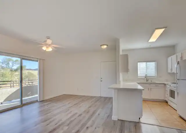 Property at 2291 W Horizon Ridge Pkwy #8243, Henderson, NV, 89052, 2 beds, 2 baths, [object Object]