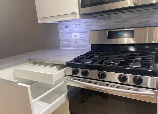 Property at Windsor House Apartments - 1444 Rhode Island Ave NW, Washington, DC, 20005, 0 beds, 1 bath, [object Object]