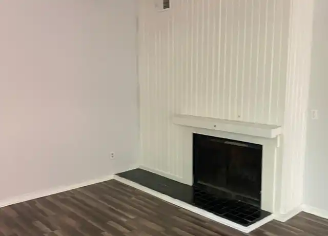 Property at 5814 Par Four Ct, Lithonia, GA, 30038, 2 beds, 2 baths, [object Object]