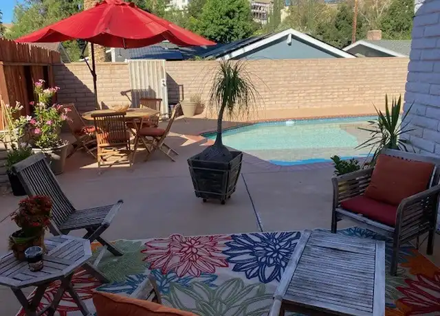 Property at 4710 Topanga Canyon Blvd, Woodland Hills, CA, 91364, 3 beds, 2 baths, [object Object]