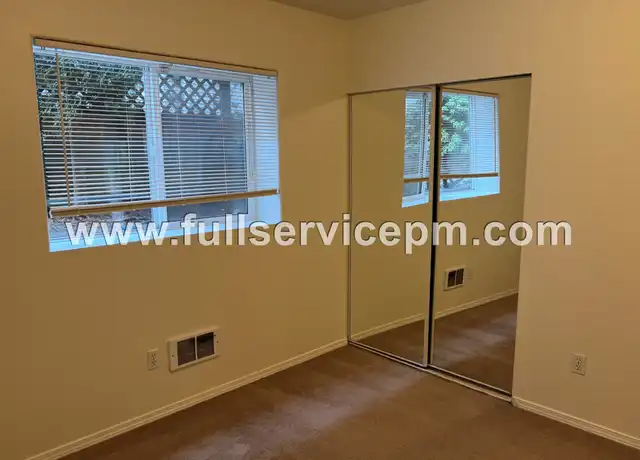 Property at 4004 Rucker Ave, Everett, WA, 98201, 2 beds, 1 bath, [object Object]