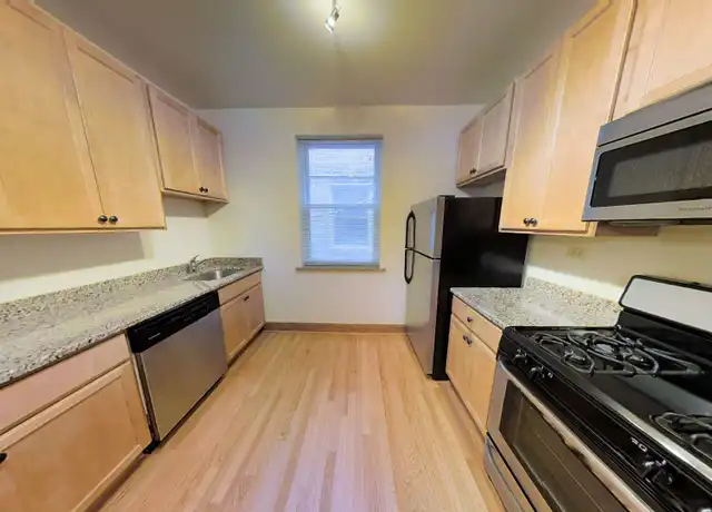 Property at 4901 N Whipple St Unit 4905-2W, Chicago, IL, 60625, 2 beds, 1 bath, [object Object]