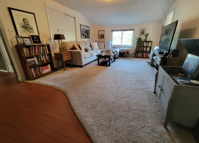 Property at 34 Cayuga Ave, Deer Park, NY, 11729, 1 bed, 1 bath, [object Object]