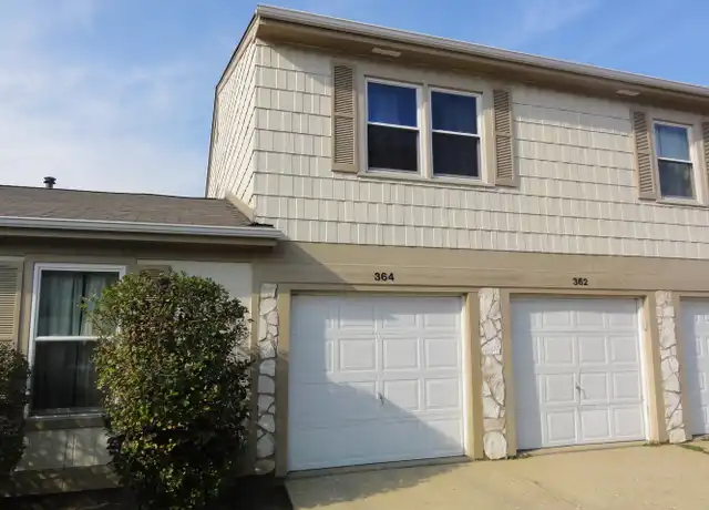 Property at 362 Farmington Ln, Vernon Hills, IL, 60061, 2 beds, 1.5 baths, [object Object]