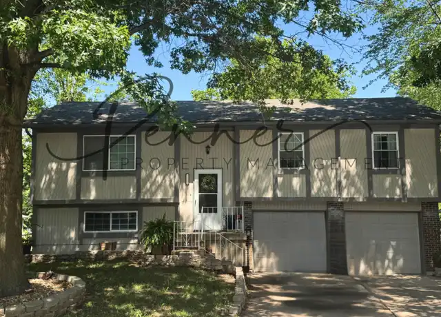 Property at 328 SE Jackson Ct, Lees Summit, MO, 64063, 4 beds, 2 baths, [object Object]