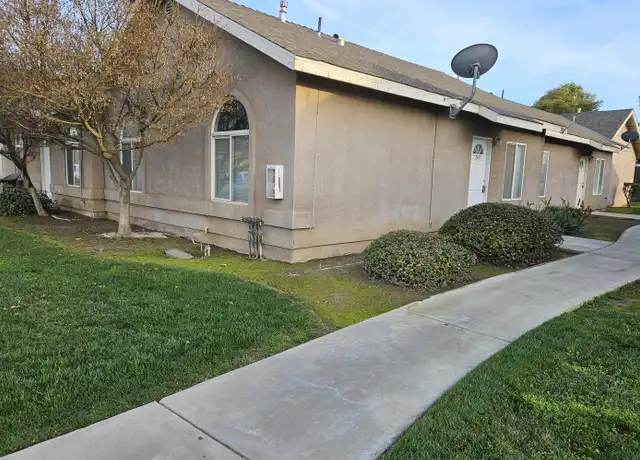 Property at 2409 W Sunnyside Ave, Visalia, CA, 93277, 2 beds, 2 baths, [object Object]