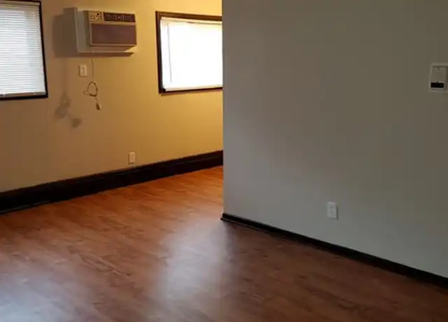 Property at 306 Cook Ave E Unit 202, St Paul, MN, 55130, 1 bed, 1 bath, [object Object]