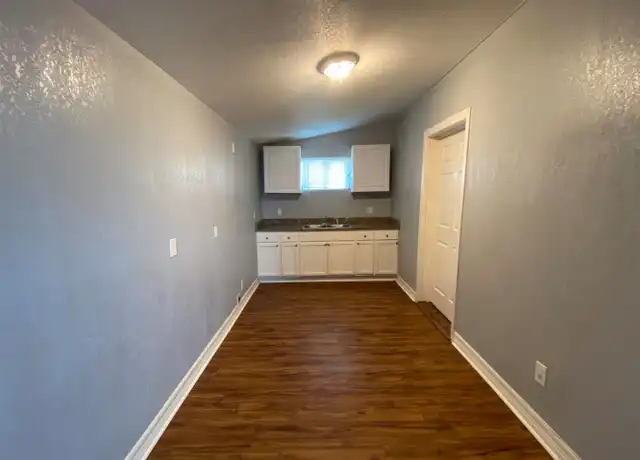 Property at 3114 Avenue M 1/2 Unit B, Galveston, TX, 77550, 3 beds, 1 bath, [object Object]
