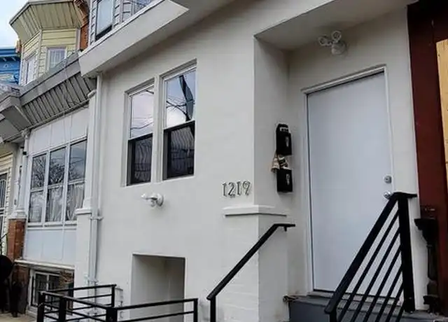 Property at 1219 W Silver St Unit 1ST FLOOR, Philadelphia, PA, 19133, 2 beds, 1 bath, [object Object]