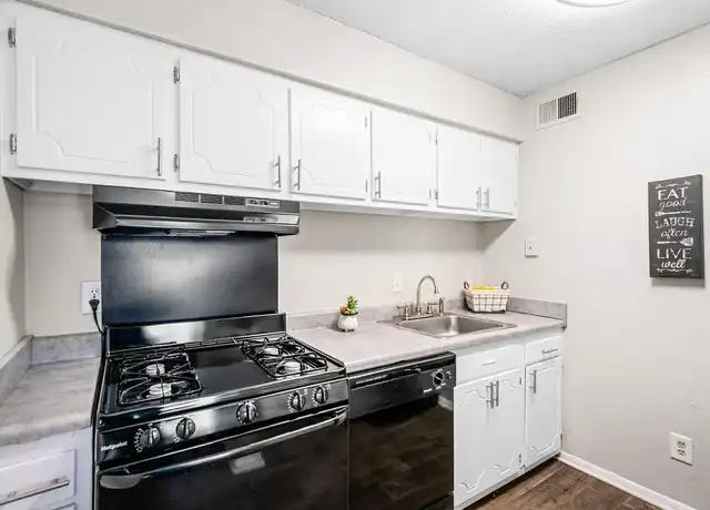 Property at Bay Terrace - 3600 Michael Blvd, Mobile, AL, 36609, 1 bed, 1 bath, [object Object]