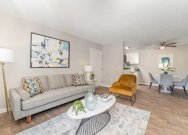 Photo of 1373 Lees Chapel Rd, Greensboro, NC 27455