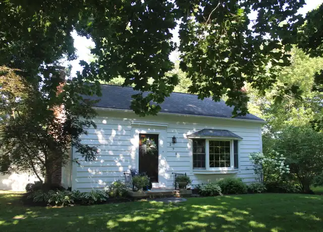 Property at 275 Woodland Dr, South Lyon, MI, 48178, 3 beds, 2 baths, [object Object]