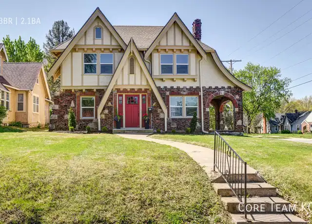 Property at 401 E Gregory Blvd Unit 1, Kansas City, MO, 64131, 3 beds, 2.5 baths, [object Object]
