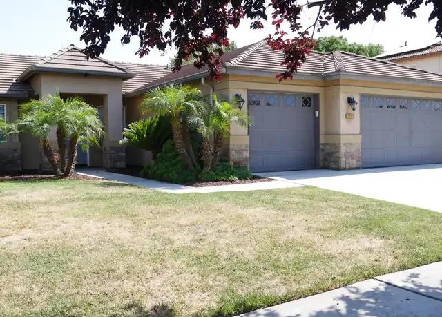 Property at 1361 W Chianti Way, Hanford, CA, 93230, 3 beds, 2 baths, [object Object]