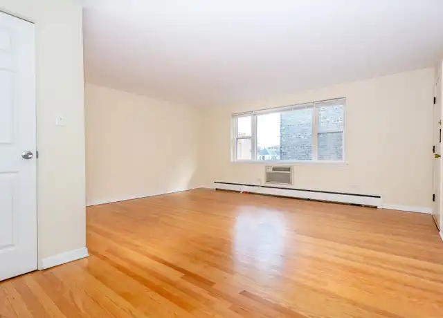 Property at 1032 Washington Blvd Unit 1032-11, Oak Park, IL, 60302, 2 beds, 1 bath, [object Object]