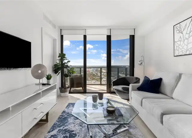 Property at 121 NE 34th St #2410, Miami, FL, 33137, 1 bed, 1 bath, [object Object]