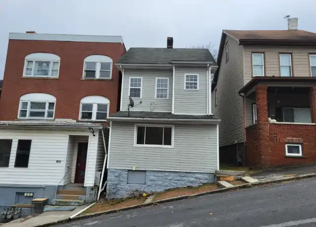 Property at 1109 16th Ave, Altoona, PA, 16601, 3 beds, 1.5 baths, [object Object]